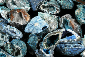 Oco Agate Geode Blue 2" Throat Chakra