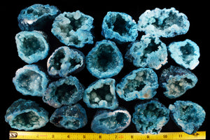 Oco Agate Geode Teal 2 1/2" Throat Chakra - Kidz Rocks