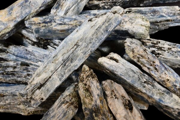 BLUE KYANITE Crystal 3" 2-3 Oz Africa Raw Rock Mineral Throat Chakra Crystal Stone Raw Natural Mineral Specimen Reiki - Image 2