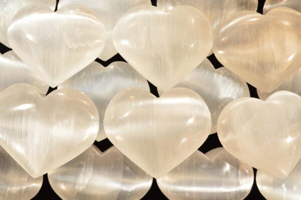 SELENITE Heart 2 1/2" AAA Grade Large White Polished Rock Mineral Crown Chakra Crystal Stone Raw Reiki Selenite Specimen - Image 2